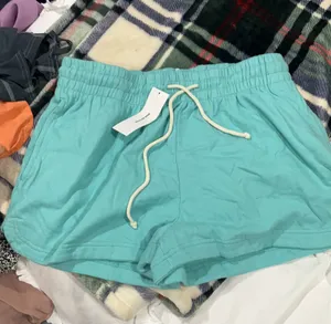 Urban Outfitters shorts thumbnail 1