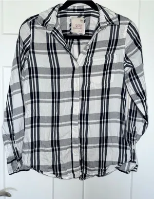 SO Black and White Plaid Button Down thumbnail 1