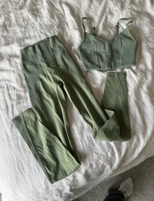 Aerie OFFLINE Leggings thumbnail 1