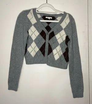 American Eagle grey argyle cardigan thumbnail 1