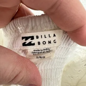 Billabong Festival Cropped‎ Eyelet Puff Sleeves Sweetheart Neckline Summer White thumbnail 7