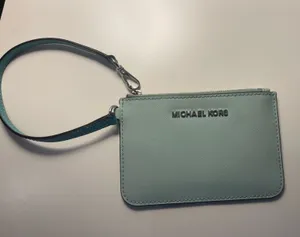 Michael Kors Wristlet thumbnail 1