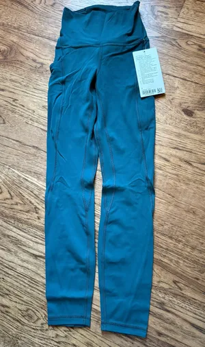 Lululemon BRAND NEW SOLD OUT leggings thumbnail 1
