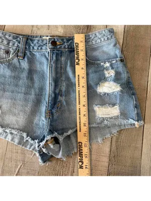 Abercrombie & Fitch Women's Size 2 W26 Distressed Denim Cutoff Short High Rise thumbnail 9