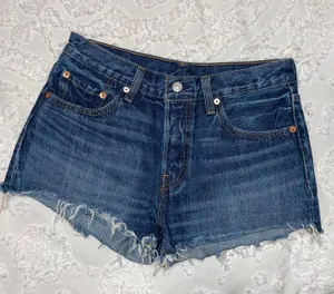 Levi's vintage denim jeans high rise shorts! thumbnail 3