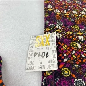 LulaRoe Julia Printed‎ Stretch Short Sleeve Dress thumbnail 7