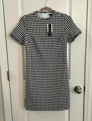 Violet & Roses dress sz 0 Tweed black checkered‎ thumbnail 1