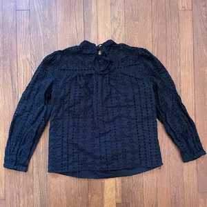 J. Crew Women's Tie Back Top in Black Cotton Ditsy Eyelet Mock Neck - Sz XS thumbnail 8