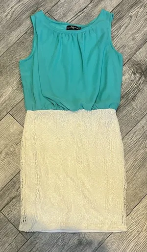 Crystal Doll Womens Medium Blue Tank Top and Off White‎ Bottom Dress Sleeveless thumbnail 1