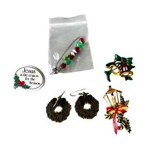 Vintage 70s 80s Jewelry Lot Christmas Kitsch Wreath‎ Earrings Brooches Pins thumbnail 1