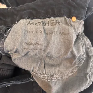 Mother The Pixie Ankle Fray Jeans Holding Hands Dark Wash Button Fly Size 27 thumbnail 9