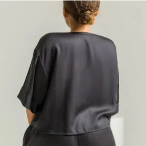 Ettitude Sateen Short Sleeve Shirt Boxy Onyx Button Up Organic Bamboo L XL‎ NEW thumbnail 2