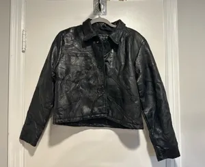 VTG 90s Giovanni Navarre SzL black leather patchwork Button cropped biker jacket Size L thumbnail 1