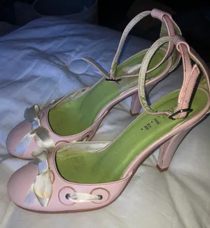 N.Y.L.A. Vintage Strappy Heels thumbnail 3