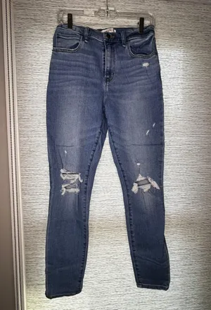 Super Skinny High Rise Jeans thumbnail 1