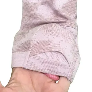 Athleta‎ Momentum Camo Print Long Sleeve Thumbhole Performance Top Small thumbnail 2