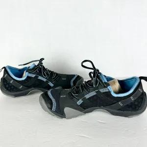 New Balance Women's Minimus Trail 10 Running Shoes Size 9 V1 Black Blue Vibram thumbnail 3