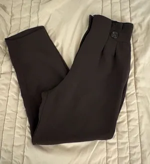H&M Women's Brown Straight-Leg Pants thumbnail 1