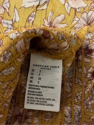 American Eagle Cropped Floral Sleeveless Shirt Smocked Tank Top Size S NWT Boho thumbnail 8