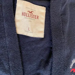 Hollister Women’s Blue Lightweight Cardigan thumbnail 2