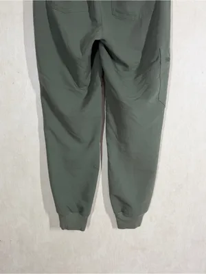 Figs Women’s Zamora Jogger Scrub Pants Pull On in Moss Green XSP thumbnail 8