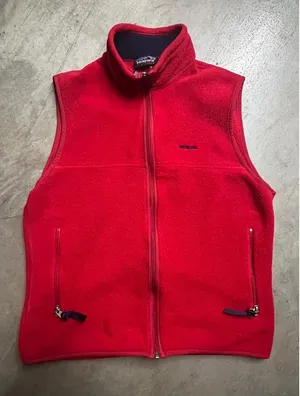 Patagonia Red Fleece Vest. Size Medium thumbnail 1