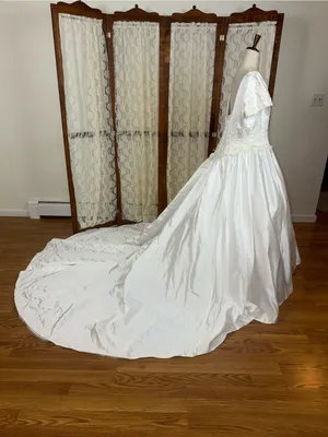 Beautiful Vintage 90s Mon Cheri White Satin Wedding Gown thumbnail 3