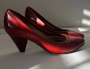 Frye Regina Pumps thumbnail 1