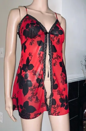 Victoria's Secret lingerie nightgown thumbnail 1