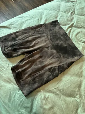 Lululemon align shorts with pocket 6” thumbnail 4