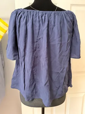 Lilly Pulitzer Navy Off Shoulder Tassel Blouse S Rayon Boho Resort Beach Top thumbnail 3