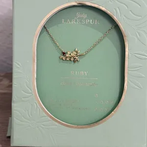 Gold Necklace thumbnail 1