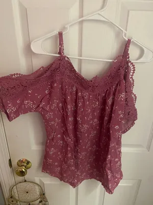 Kingston Gray Top Size M thumbnail 2