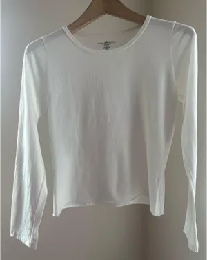 Brandy Melville Long White Sleeve Top thumbnail 1
