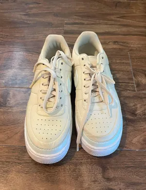 Nike Air Force 1 thumbnail 2