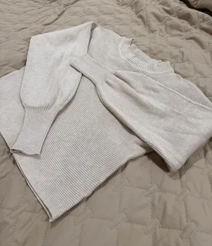 Pink Rose Sweater thumbnail 1