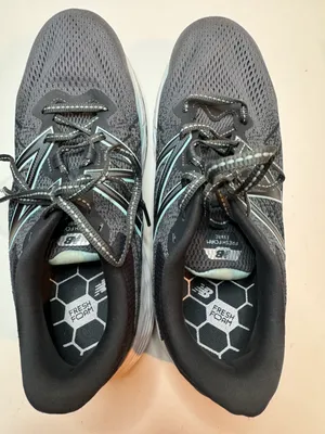 Fresh Foam Evare Running Shoes Size 11 thumbnail 4
