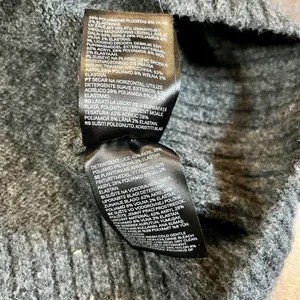 H&M Women’s Large Gray Turtleneck with Cuff Wrist thumbnail 10