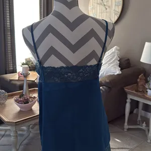 Turquoise silky cami & shorts lounge/sleep set thumbnail 2