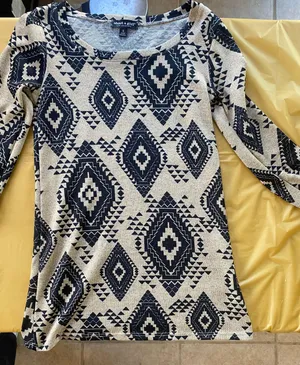 About A Girl Long-sleeve Professional Top thumbnail 3