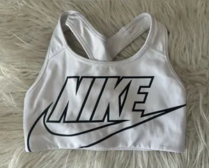 501. Nike xs sports bra white. thumbnail 1