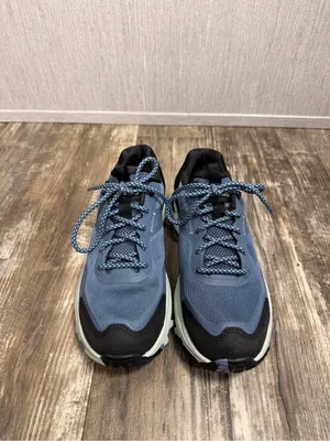 Clarks Women’s  Blue Waterproof Trail Sneaker Size 6 thumbnail 16