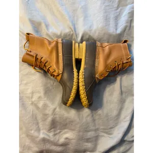 Women's 7M Bean Boots L.L.Bean Maine USA Rain Waterproof Duck Lace-Up Navy Tan thumbnail 3