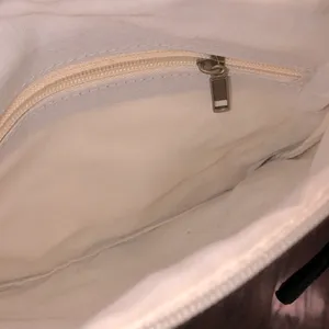 Small travel bag for cosmetics, phone accessories etc thumbnail 6