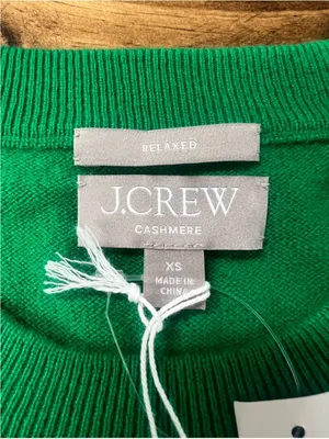 J. Crew Cashmere relaxed crewneck sweater in Brooke Green Size XS NWT ***FLAWED* thumbnail 2