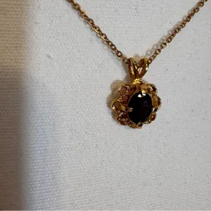 Vintage Gold Tone Faux Ruby Rhinestone Necklace Womens Costume Jewelry thumbnail 7