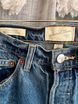 Universal Threads Blue floral Patterned Denim Jeans thumbnail 3