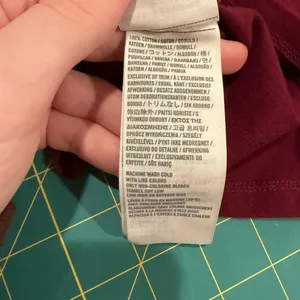 Abercrombie & Fitch Red T-Shirt thumbnail 2