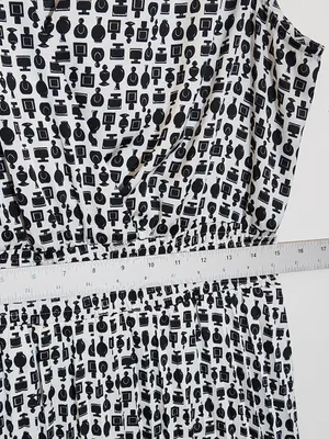 Ryegrass White and Black Perfume Print Blouson Midi Dress Size Large thumbnail 7