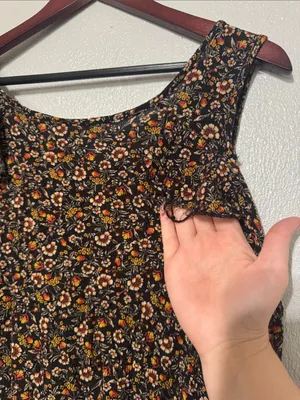 Free Kisses Floral Cold Shoulder Ruffle Blouse Top Black Multi – Size Large READ thumbnail 5